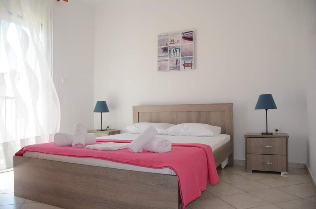 Roses Rt Apartments Skioni I نيا سكيوني المظهر الخارجي الصورة