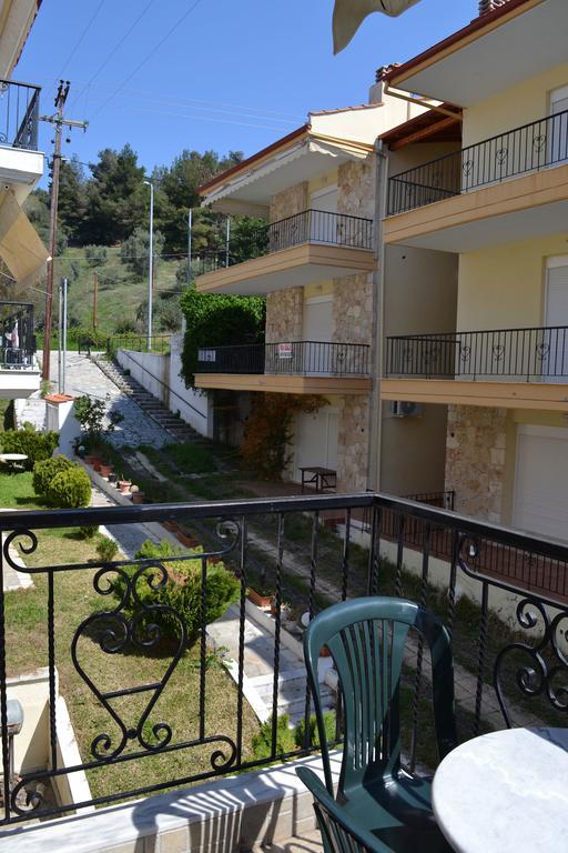 Roses Rt Apartments Skioni I نيا سكيوني المظهر الخارجي الصورة